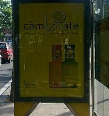 publicidad en paradas de autobús