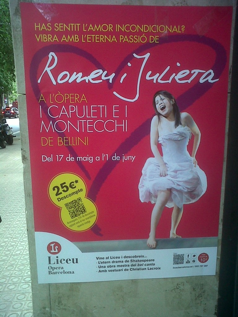 carteles barcelona | SOCIALetic publciidad con carteles en barcelona